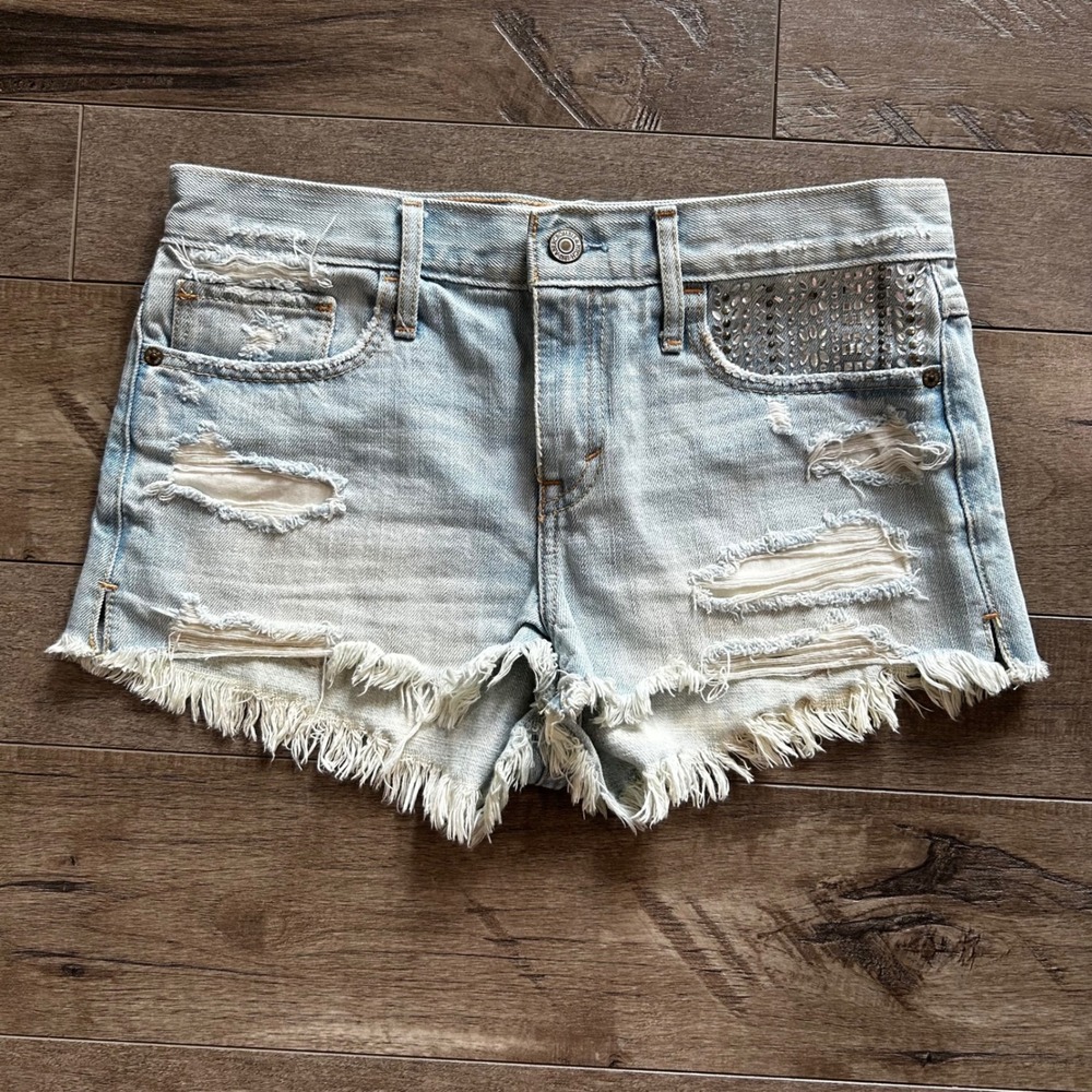 Y2K Abercrombie & Fitch Distressed Rhinestone Denim Shorts Light Wash Size 2 W26